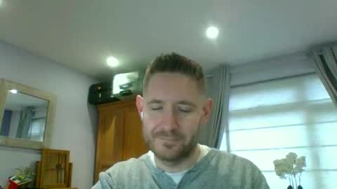 Snapshot of dirtylondon729 chatting on February 9, 12:20 pm Exhibitionist Ben online show from February 9, 12:20 pm