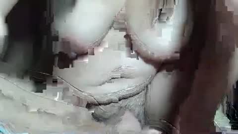 Snapshot of dirtynaughtyasian69 chatting on December 17, 12:33 pm ella online show from December 17, 12:33 pm