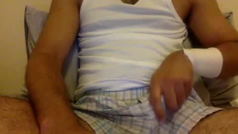 Snapshot of dirtypantiesjackcock chatting on July 4, 7:14 am dirtypantiesjackcock online show from July 4, 7:14 am