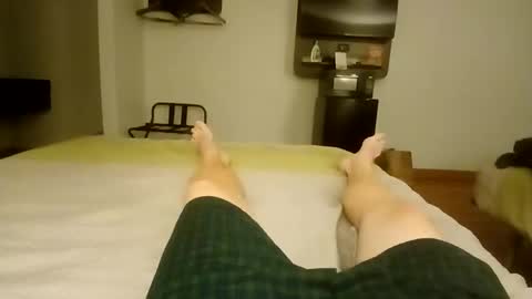 Snapshot of dirtypop2001 chatting on December 20, 7:59 am dirtypop2001 online show from December 20, 7:59 am