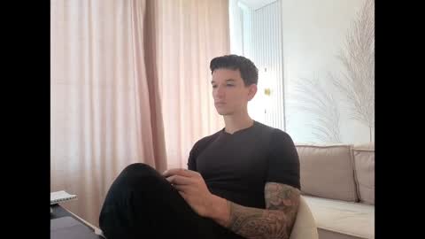 buy tokens with link  online show from June 5, 1:06 pm