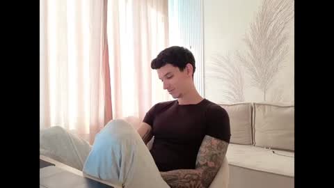 buy tokens with link  online show from June 10, 3:22 pm