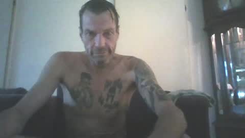 Snapshot of dirtyroccoxxx chatting on July 3, 6:36 pm DIRTYROCCOJENNY online show from July 3, 6:36 pm