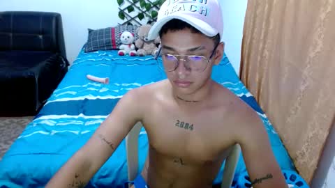 dirtyslimlatin online show from April 13, 11:32 pm