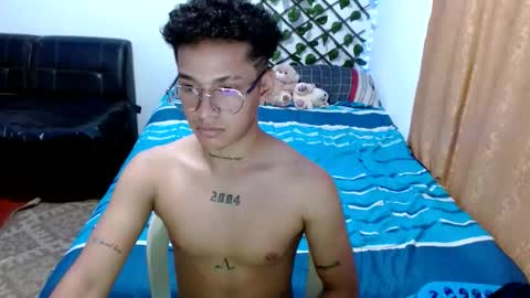 dirtyslimlatin online show from April 23, 10:23 pm