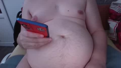 Snapshot of disabledgayonwheels33 chatting on December 15, 10:04 pm Disabledguy34 online show from December 15, 10:04 pm