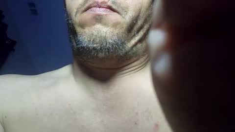 Snapshot of discreetdwarf88 chatting on April 1, 1:17 am Discreetdwarf88 online show from April 1, 1:17 am