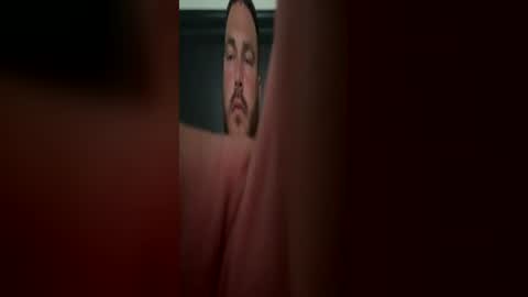 Snapshot of discretecouple69 chatting on July 7, 9:08 pm discretecouple69 online show from July 7, 9:08 pm