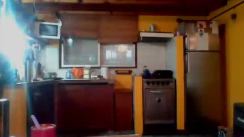 Snapshot of discretopasivo chatting on July 31, 8:52 pm discretopasivo online show from July 31, 8:52 pm