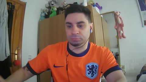 Snapshot of diselobienclaro chatting on March 30, 11:33 am diselobienclaro online show from March 30, 11:33 am