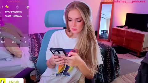 JASMINE online show from November 14, 3:49 am