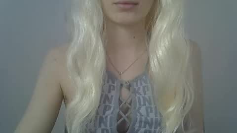 DitaMilton online show from February 11, 11:37 am