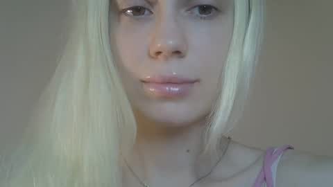 DitaReVirax online show from March 20, 9:19 pm