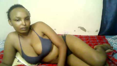 diva_cheupe online show from March 29, 9:48 pm