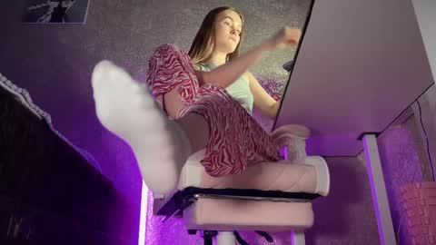 Snapshot of divine_hannah chatting on March 11, 9:37 pm Hannah online show from March 11, 9:37 pm