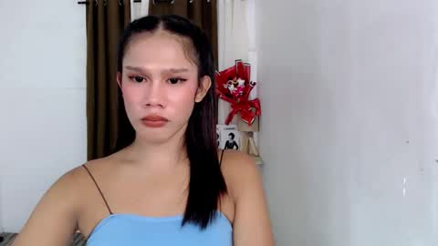 Snapshot of divine_sawanta chatting on May 19, 2:12 pm SAWANTA online show from May 19, 2:12 pm