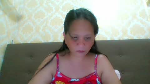 Snapshot of divinegrace10 chatting on July 5, 10:33 am Divine Grace Close To Your Hear online show from July 5, 10:33 am