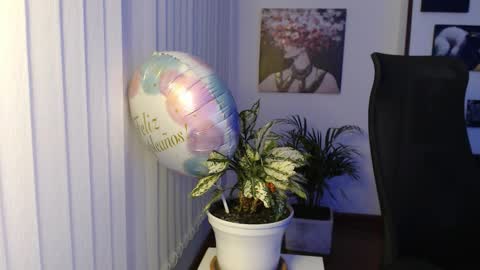 Hera online show from December 3, 10:02 am