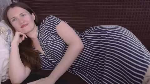 Dixiemiller online show from August 3, 8:01 pm
