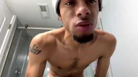 Snapshot of dixkzilla chatting on January 19, 3:38 pm dixkzilla online show from January 19, 3:38 pm