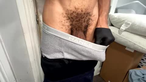 Snapshot of dixkzilla chatting on February 25, 9:02 pm dixkzilla online show from February 25, 9:02 pm