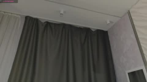 Snapshot of dizer_clop chatting on May 27, 8:17 pm Dizer online show from May 27, 8:17 pm