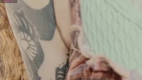 Snapshot of dizer_clop chatting on June 12, 8:30 pm Dizer online show from June 12, 8:30 pm