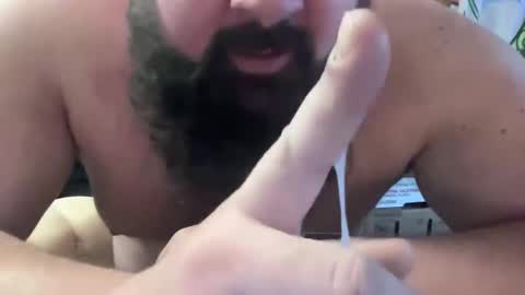 Snapshot of djfreeque chatting on December 14, 11:34 pm djfreeque online show from December 14, 11:34 pm