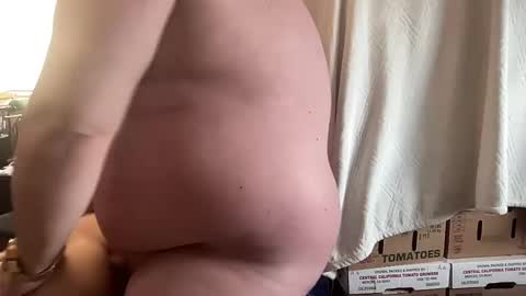 Snapshot of djfreeque chatting on March 11, 8:31 pm djfreeque online show from March 11, 8:31 pm