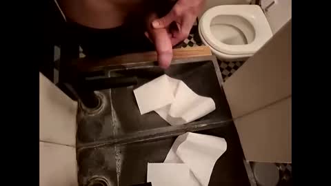 Snapshot of djkodro chatting on March 9, 10:30 am djkodro online show from March 9, 10:30 am