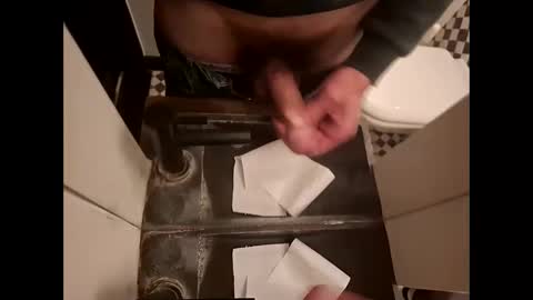 Snapshot of djkodro chatting on March 20, 10:47 pm djkodro online show from March 20, 10:47 pm