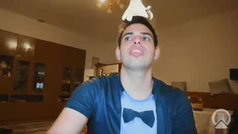 Snapshot of djonson_ chatting on September 28, 2:39 am Djonson  online show from September 28, 2:39 am