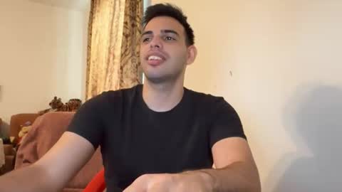 Snapshot of djonson_ chatting on October 14, 10:05 am Djonson  online show from October 14, 10:05 am