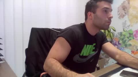 Snapshot of djoxitooo chatting on January 17, 1:13 pm djoxitooo online show from January 17, 1:13 pm