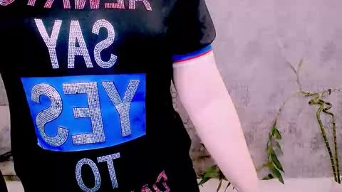 djullia online show from January 8, 6:16 am