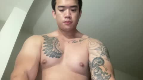 Snapshot of dlasian98 chatting on October 31, 8:48 am DL Asian Sissy online show from October 31, 8:48 am