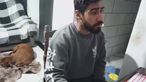 Snapshot of dmacedo96 chatting on May 12, 10:51 pm AmigodotadoZL online show from May 12, 10:51 pm