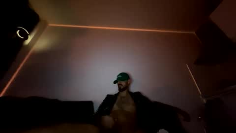 Azier online show from October 21, 1:28 am