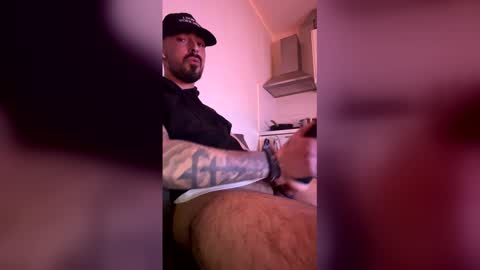 Azier online show from March 22, 8:01 pm