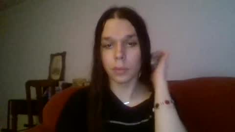Snapshot of dobb582726 chatting on June 7, 5:55 am dobb582726 online show from June 7, 5:55 am