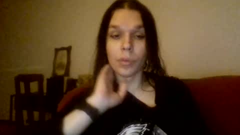 Snapshot of dobb582726 chatting on June 21, 6:27 am dobb582726 online show from June 21, 6:27 am