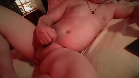 Snapshot of dobbyboy12 chatting on October 11, 4:27 pm Saint James online show from October 11, 4:27 pm