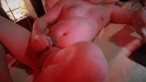 Snapshot of dobbyboy12 chatting on October 28, 5:59 pm Saint James online show from October 28, 5:59 pm