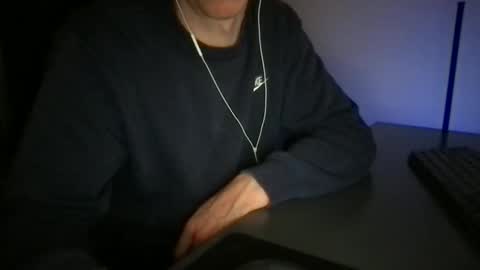 Snapshot of doctor_luv_69 chatting on May 12, 10:07 pm doctor_luv_69 online show from May 12, 10:07 pm