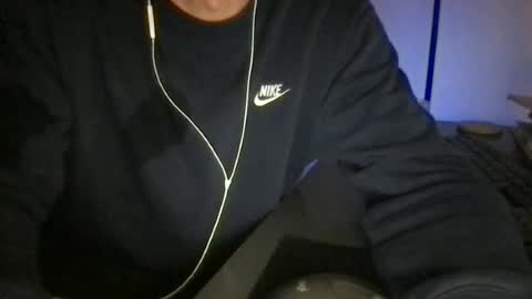 Snapshot of doctor_luv_69 chatting on June 24, 8:52 pm doctor_luv_69 online show from June 24, 8:52 pm