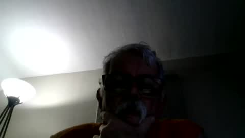 Snapshot of dodge2000guy chatting on June 18, 9:36 am playful online show from June 18, 9:36 am