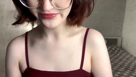 Snapshot of dodiebabikian chatting on June 14, 9:06 pm Annie PVT IS OPEN online show from June 14, 9:06 pm