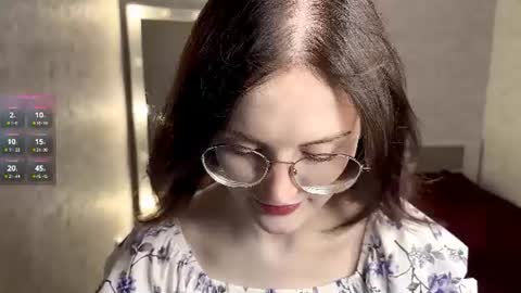 Snapshot of dodiebabikian chatting on June 29, 9:37 pm Annie PVT IS OPEN online show from June 29, 9:37 pm