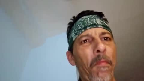 Snapshot of dogbone999081 chatting on September 28, 11:15 am dogbone999081 online show from September 28, 11:15 am