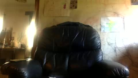 Snapshot of dogstarmanitee chatting on February 4, 8:35 am dogstarmanitee online show from February 4, 8:35 am